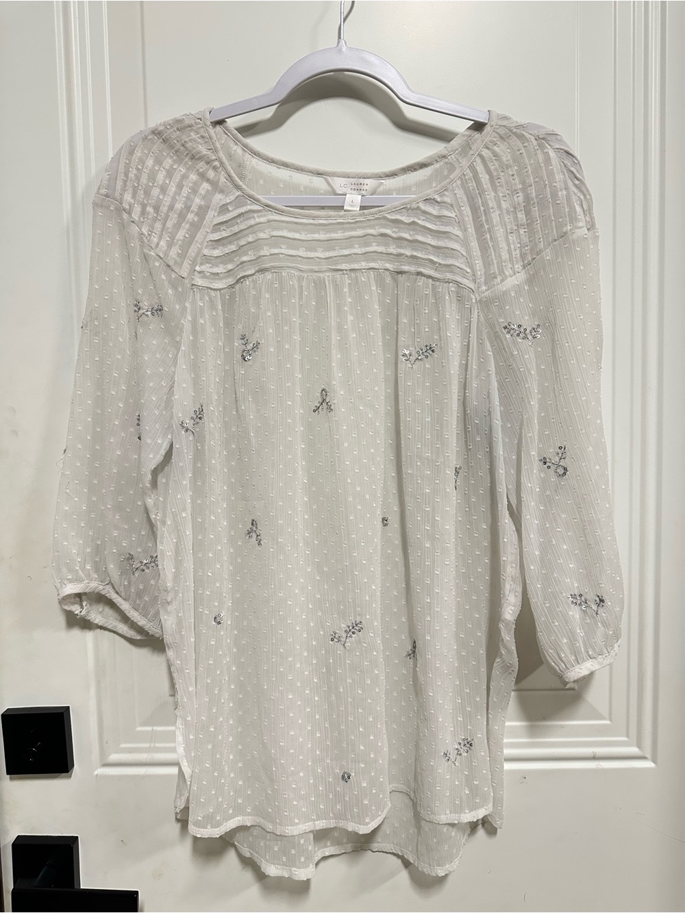 LC Lauren Conrad White Swiss Dot Embroidered Peasant Blouse